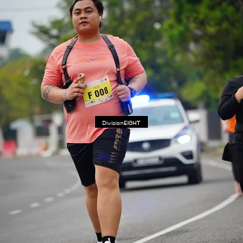 Runner Photo 8492191