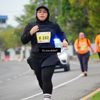 Runner Photo 8492196