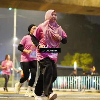 Runner Photo 8492211