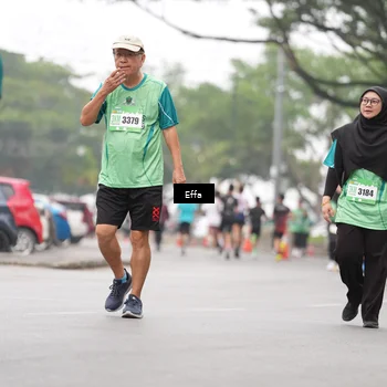 Runner Photo 8492379