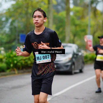 Runner Photo 8492399