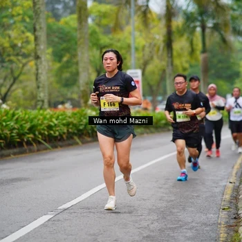 Runner Photo 8492477