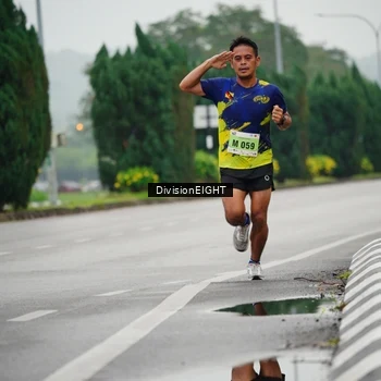 Runner Photo 8492479