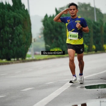 Runner Photo 8492498