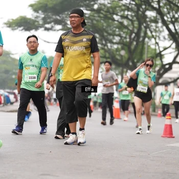 Runner Photo 8492509