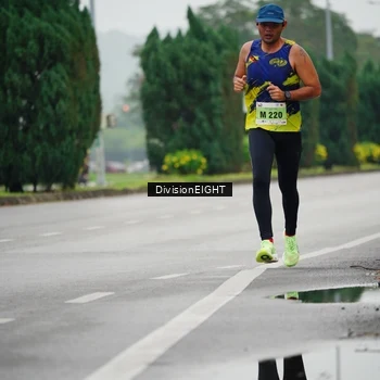 Runner Photo 8492526