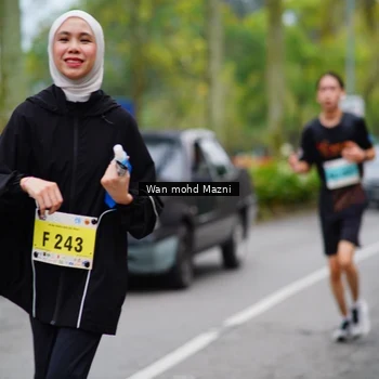 Runner Photo 8492531