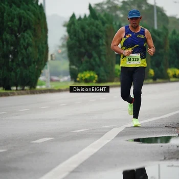 Runner Photo 8492542