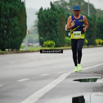 Runner Photo 8492545