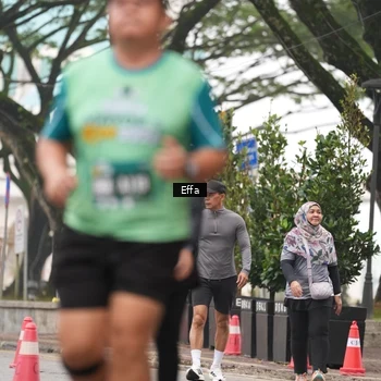 Runner Photo 8492559