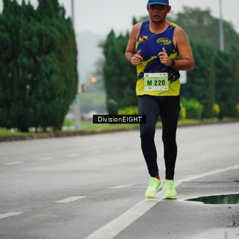 Runner Photo 8492561