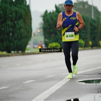 Runner Photo 8492564
