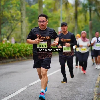 Runner Photo 8492581