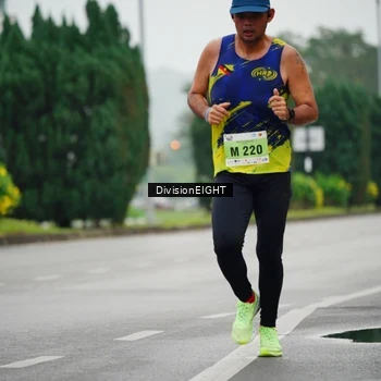 Runner Photo 8492585