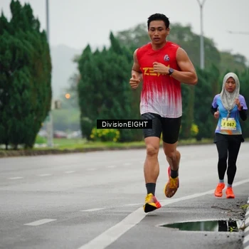 Runner Photo 8492596