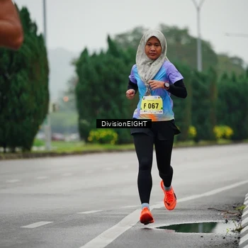 Runner Photo 8492604