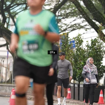 Runner Photo 8492605