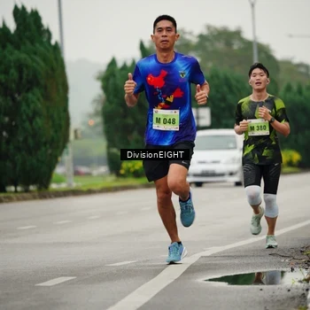 Runner Photo 8492630