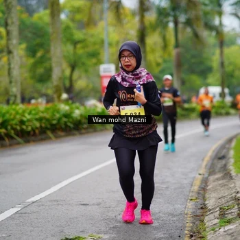 Runner Photo 8492636
