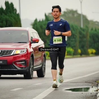 Runner Photo 8492649