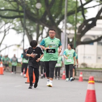 Runner Photo 8492653