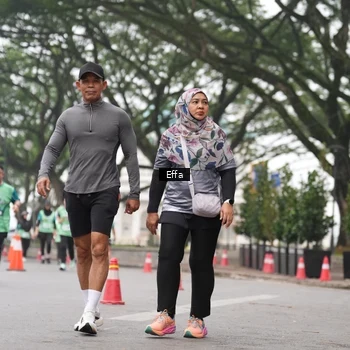 Runner Photo 8492656