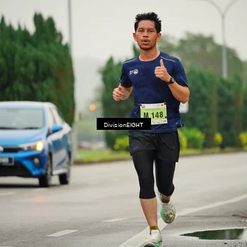 Runner Photo 8492675