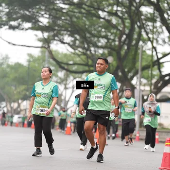 Runner Photo 8492702