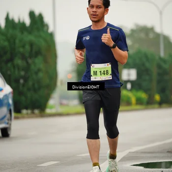 Runner Photo 8492705