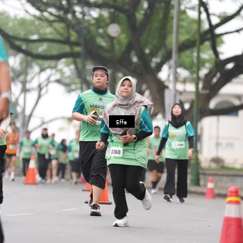 Runner Photo 8492725