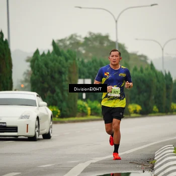 Runner Photo 8492748
