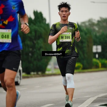 Runner Photo 8492749