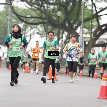 Runner Photo 8492753