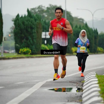 Runner Photo 8492761