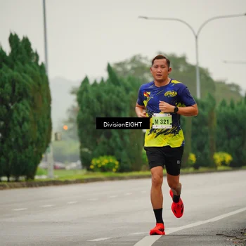 Runner Photo 8492762