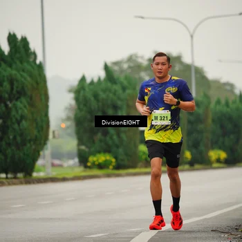 Runner Photo 8492770