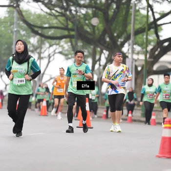 Runner Photo 8492771