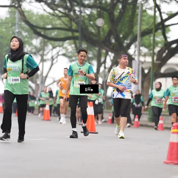 Runner Photo 8492774