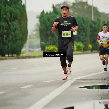 Runner Photo 8492802