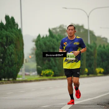 Runner Photo 8492822