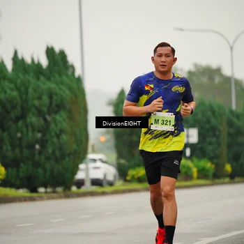 Runner Photo 8492835