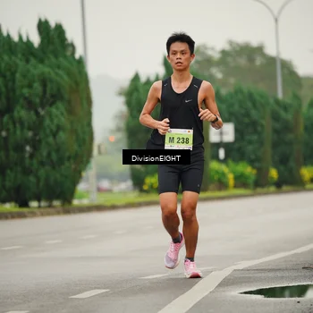 Runner Photo 8492854
