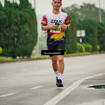 Runner Photo 8492856