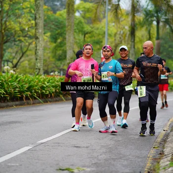 Runner Photo 8492862
