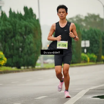 Runner Photo 8492919