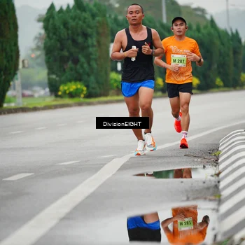 Runner Photo 8492929