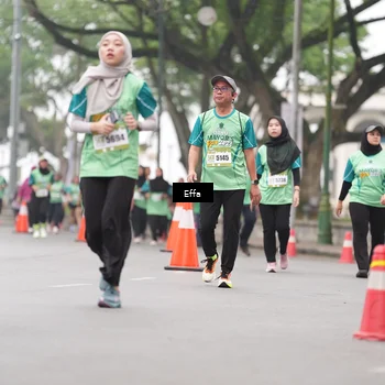 Runner Photo 8492946