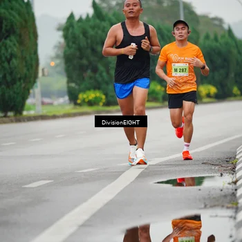 Runner Photo 8492965