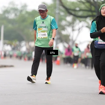 Runner Photo 8492993
