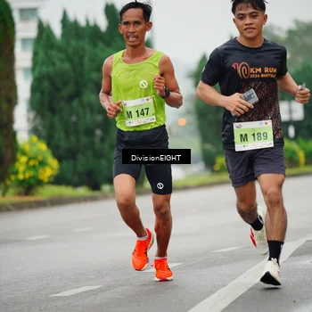 Runner Photo 8493023